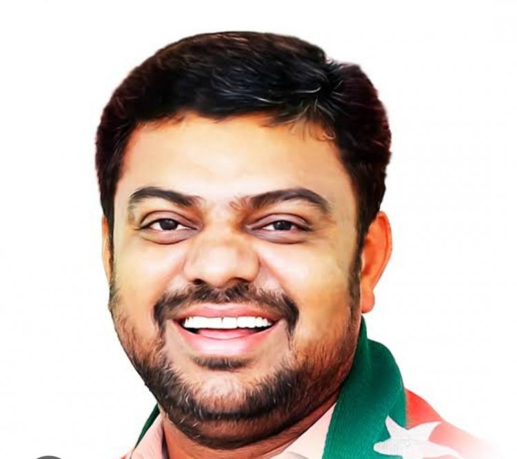 அரசியலமைப்பின் கொள்கைகளை நடைமுறைப் படுத்தவும்,ஜனநாயகத்தை வலுப்படுத்தவும் ஒன்றிணைந்து உறுதியேற்போம் - எஸ் டி பி ஐ