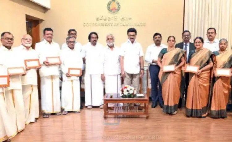 முக்திநாத் ஆன்மிக பயணம் சென்று வந்த 389 பக்தர்களுக்கு அரசு மானியமாக தலா ரூ.30,000 வழங்கிய முதல்வர்.!