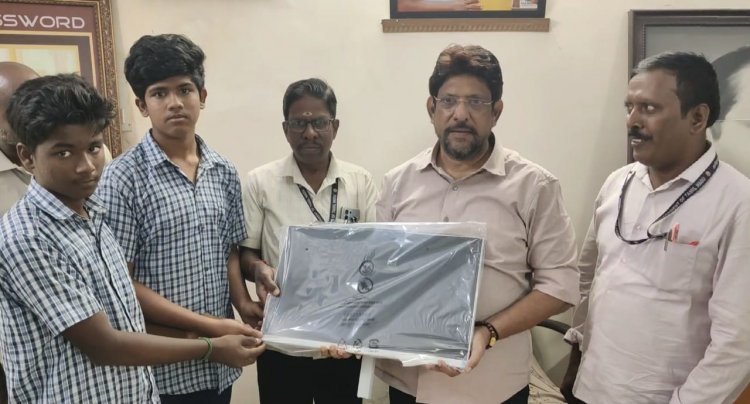 பள்ளி மாணவர்களின் கோரிக்கைய ஏற்று புதிய கணிப்பொறி சாதனம் வழங்கிய சட்டமன்ற உறுப்பினர். எஸ.எஸ. பாலாஜி.!