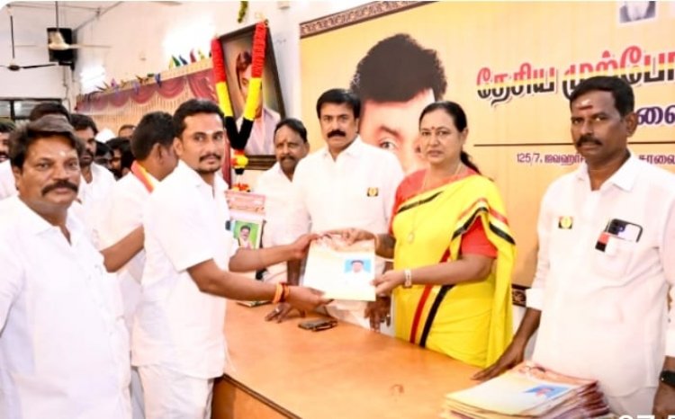 வடக்கு ஒன்றிய தேமுதிக செயலாளர் சரவணன் பர்கூர் சட்டமன்றத் தொகுதியில் போட்டியிட வாய்ப்பு கேட்டு தேமுதிக கட்சி பிரேமலதா விஜய்காந்திடம் விருப்ப மனுவினை அளித்தார். !