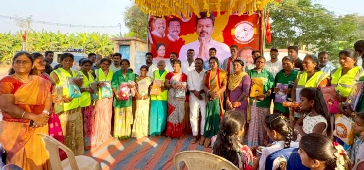 தவெக மகளிர் அணி சார்பில் நடைப்பெற்ற உலக மகளீர் தின விழா.!