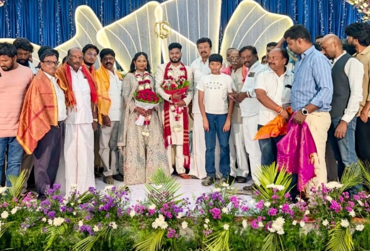 கிருஷ்ணகிரி மேற்கு மாவட்ட இளைஞர் காங்கிரஸ் மாவட்ட பொதுச் செயலாளர் தங்கபாண்டி சீனிவாசன் திருமண வரவேற்ப நிகழ்ச்சி.!